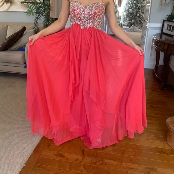 Sherri Hill Prom Dress - Picture 5 of 5